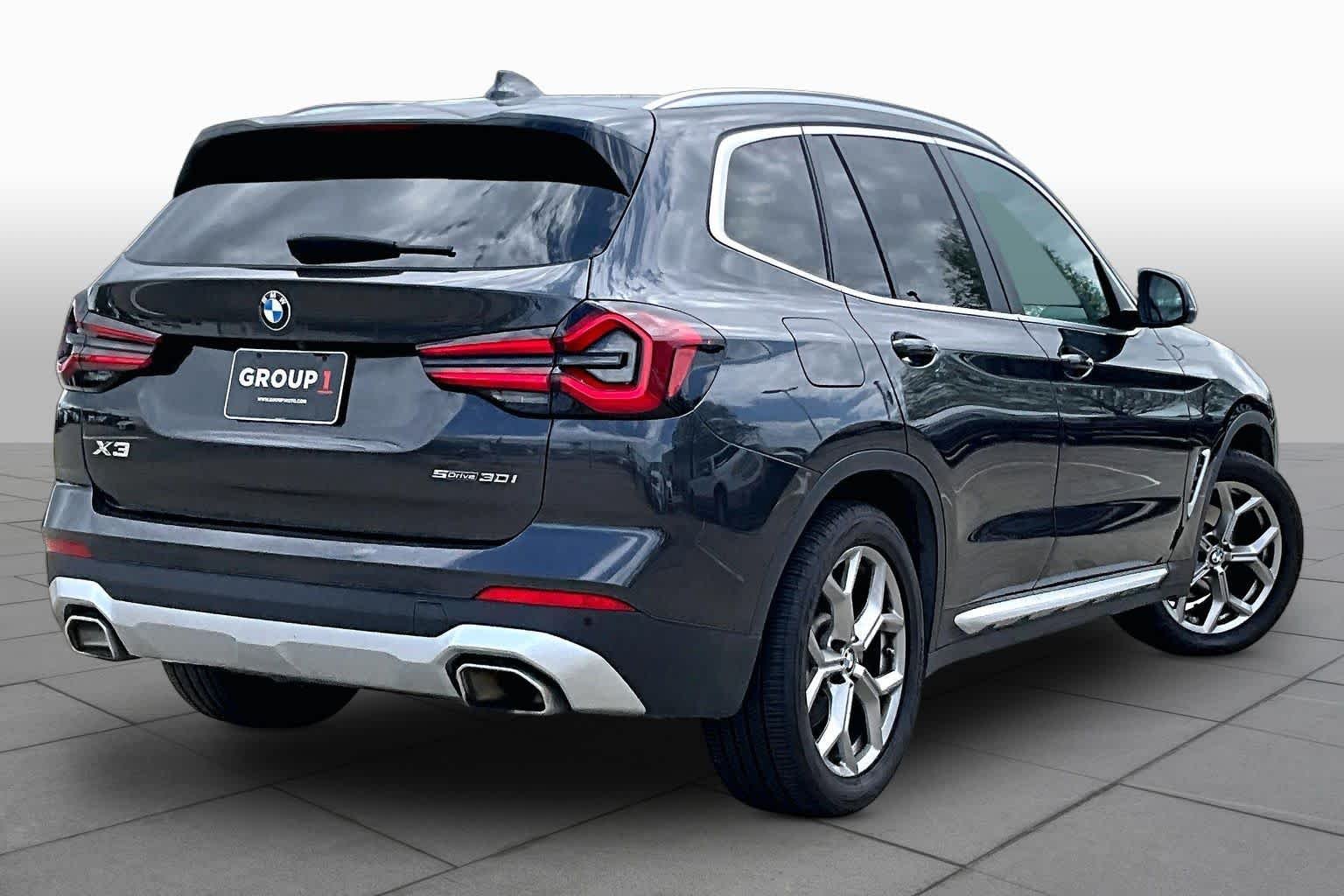 Used 2024 Dark Graphite Metallic BMW sDrive30i image 12