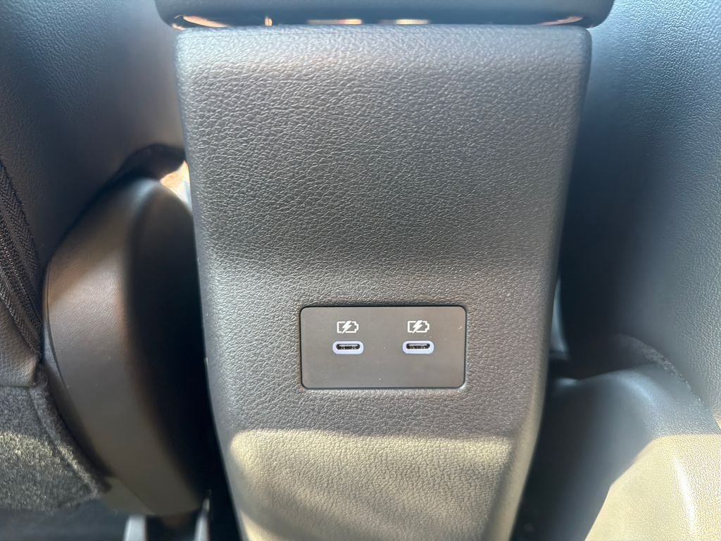 New 2026 Nissan Kicks SR 4D Sport Utility