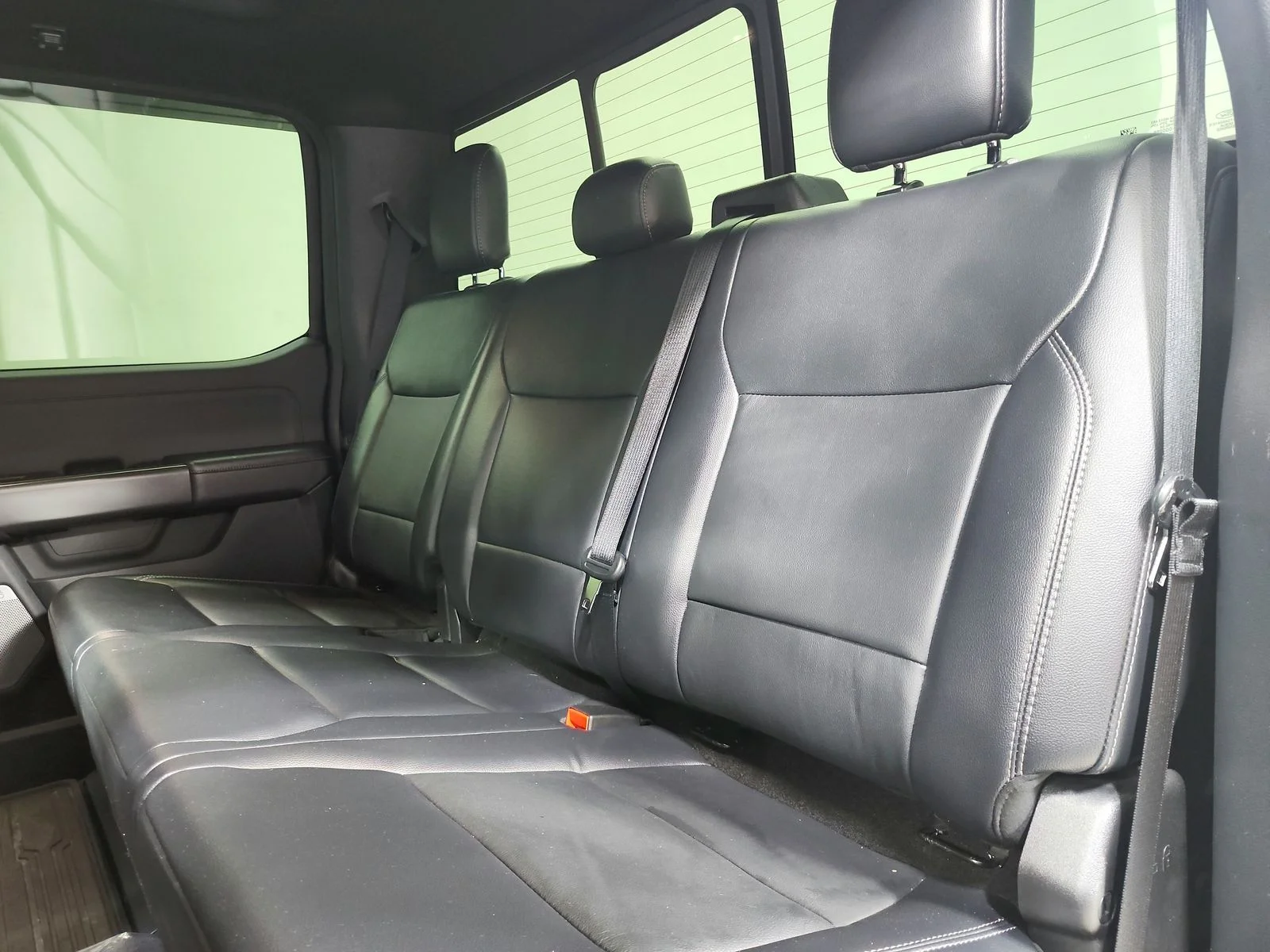 Used 2024 Black Ford XLT image 11