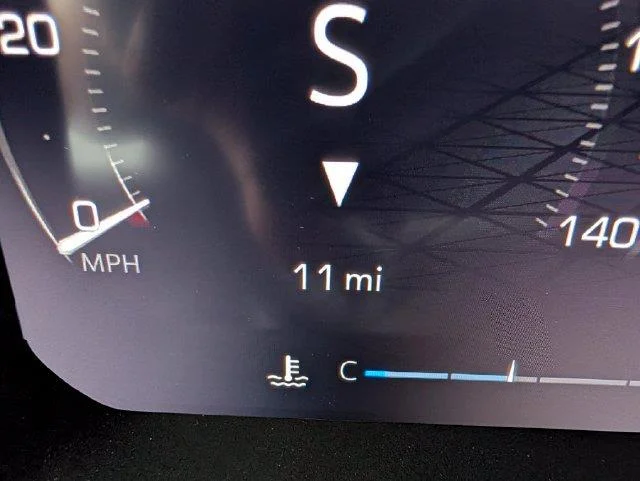 New 2026 Summit White GMC AT4 image 16