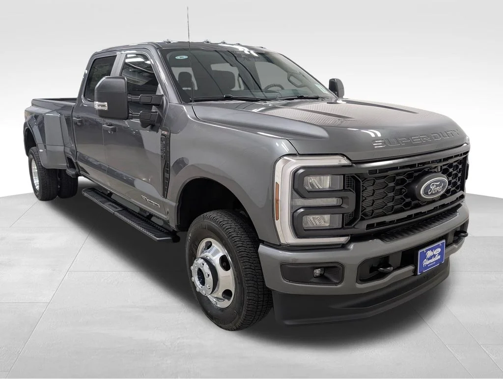 New 2026 Carbonized Gray Metallic Ford F-350® XL image 22