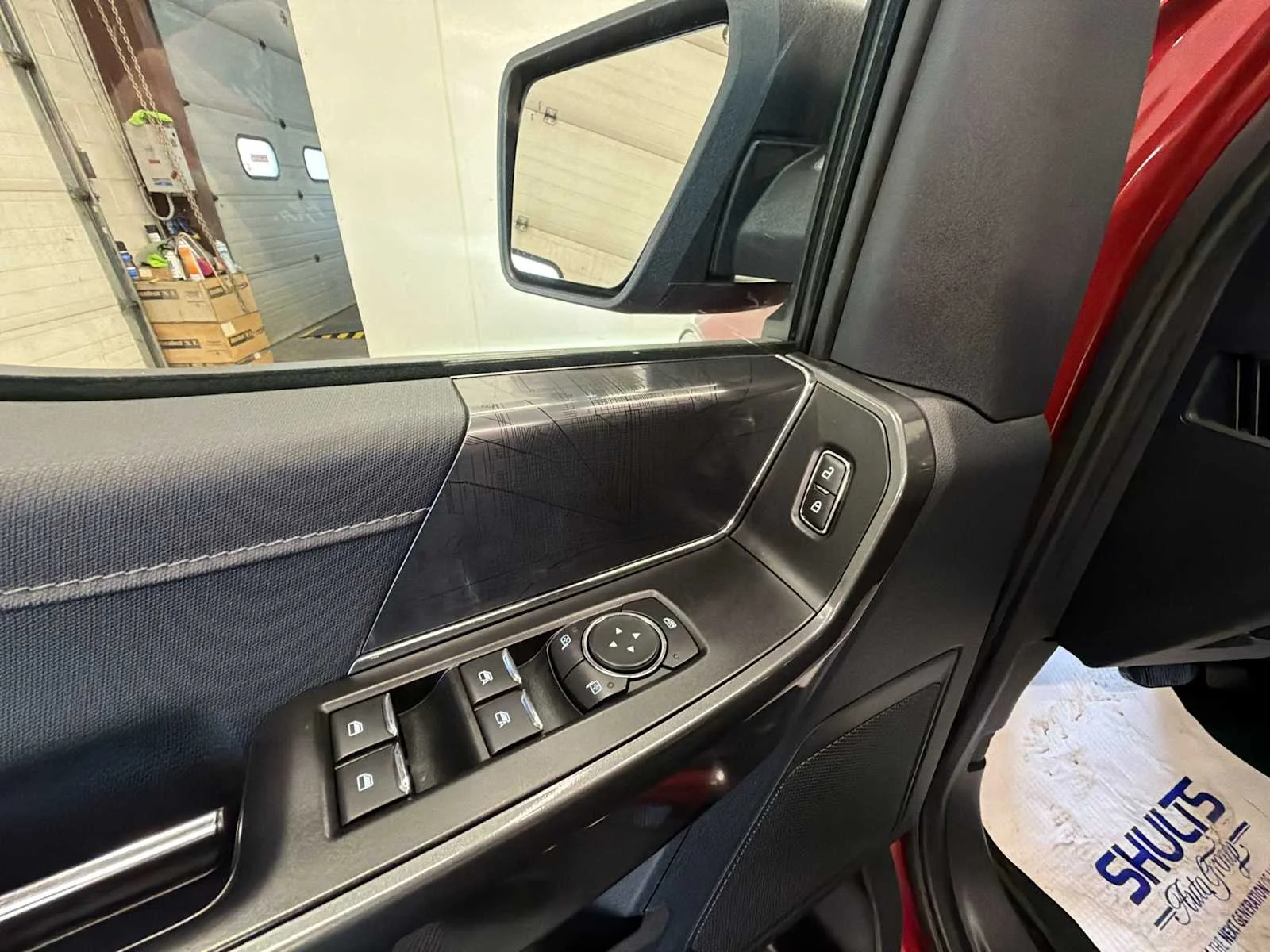 Used 2022 Rapid Red Metallic Tinted Clearcoat Ford XLT image 15