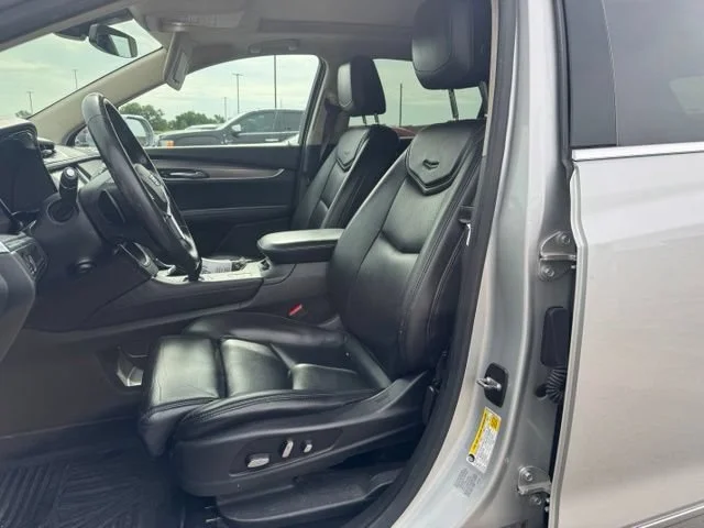 2017 Cadillac XT5 Luxury - Photo 10