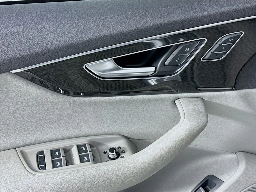 Used 2021 Florett Silver Metallic Audi 45 Premium Plus image 19