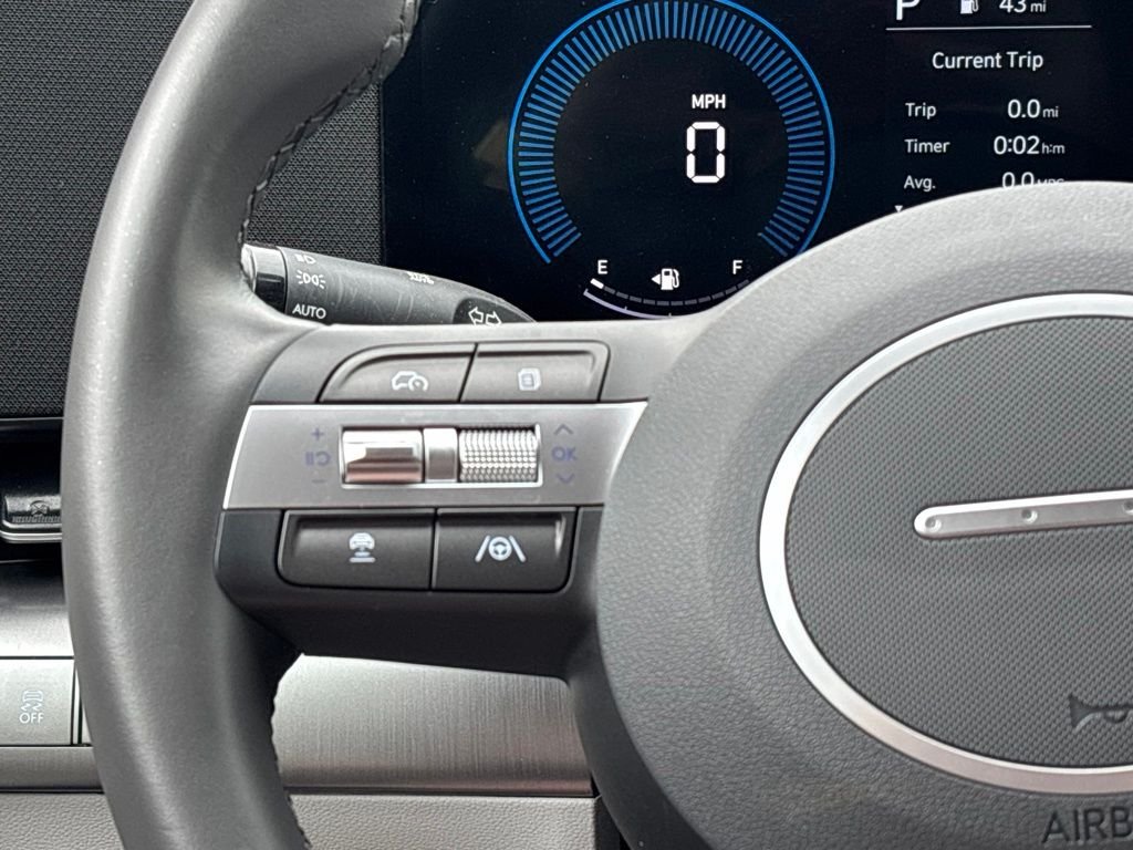 Used 2026 Gray Hyundai SEL Sport image 19