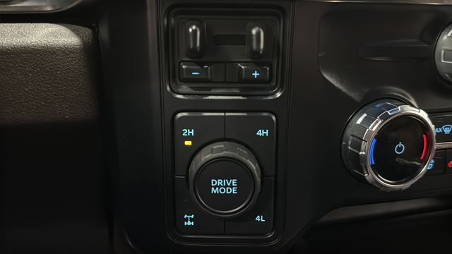 Used 2024 Antimatter Blue Metallic Ford King Ranch image 38