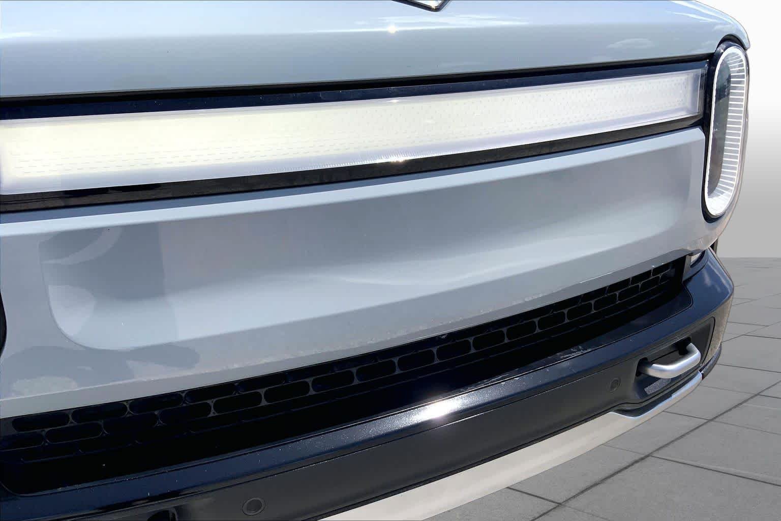 Used 2023 Limestone Rivian Adventure image 27
