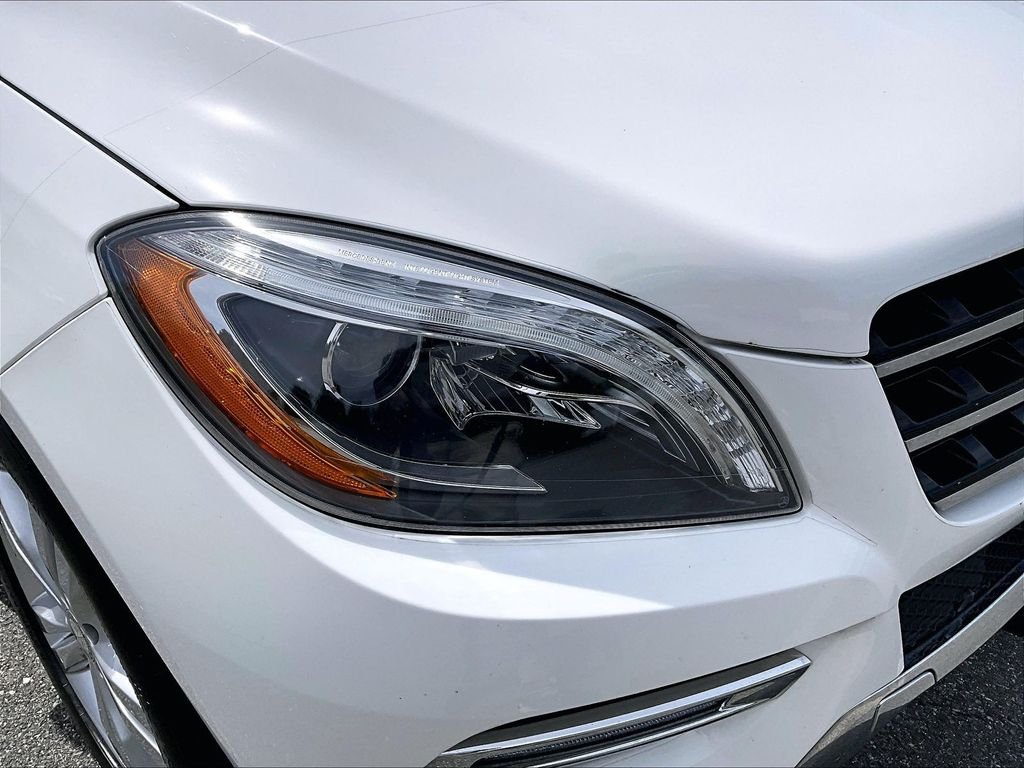 Used 2015 White Mercedes-Benz ML 250 image 33