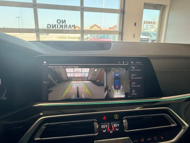 Used 2019 Blue BMW xDrive40i image 51