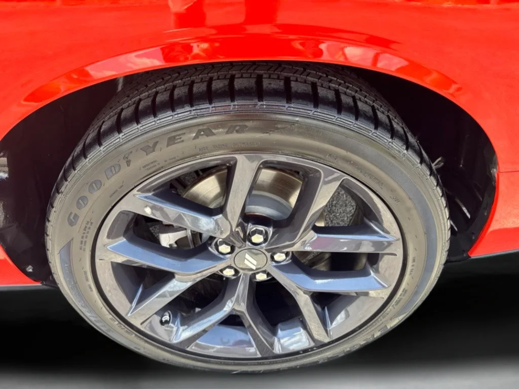 Used 2022 Go Mango Dodge R/T image 32