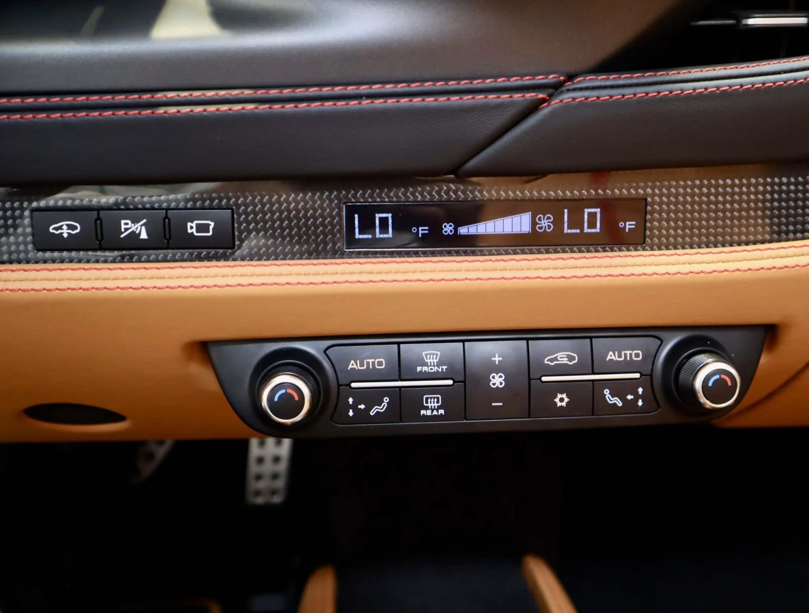 Used 2022 Rosso Corsa Ferrari Convertible image 35