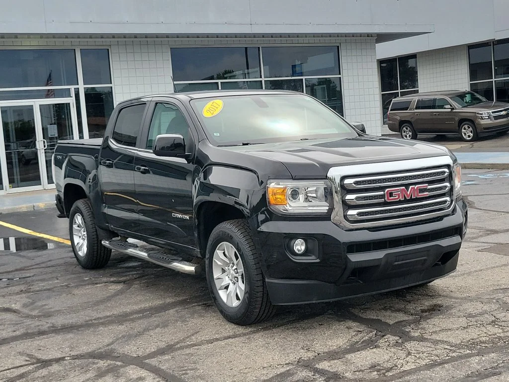 Used 2017 GMC Canyon SLE with VIN 1GTG6CEN6H1248875 for sale in Millington, MI