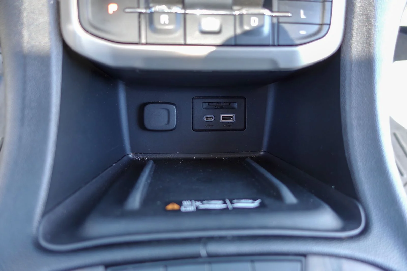Used 2021 Ebony Twilight Metallic GMC Denali image 22