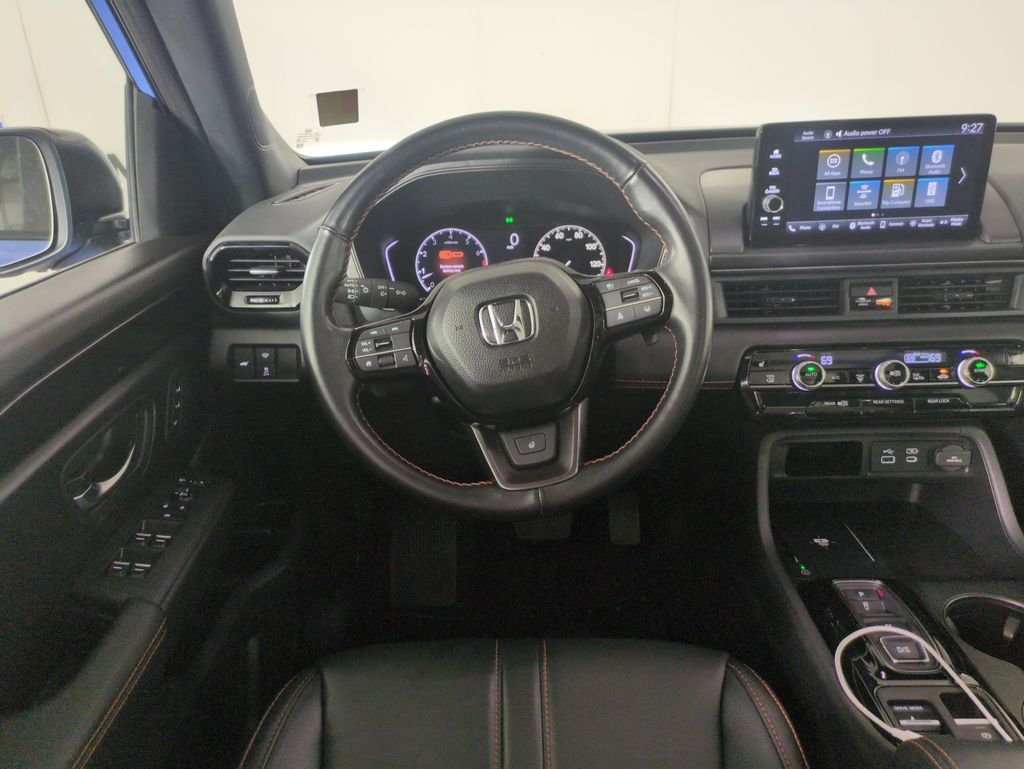 Certified Used 2023 Diffused Sky Pearl Honda TrailSport image 17
