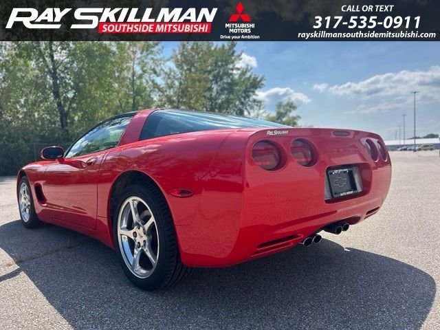 Used 2002 Red Chevrolet Base image 8