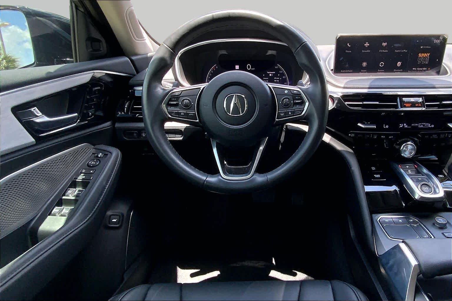 Used 2024 Majestic Black Pearl Acura  image 6