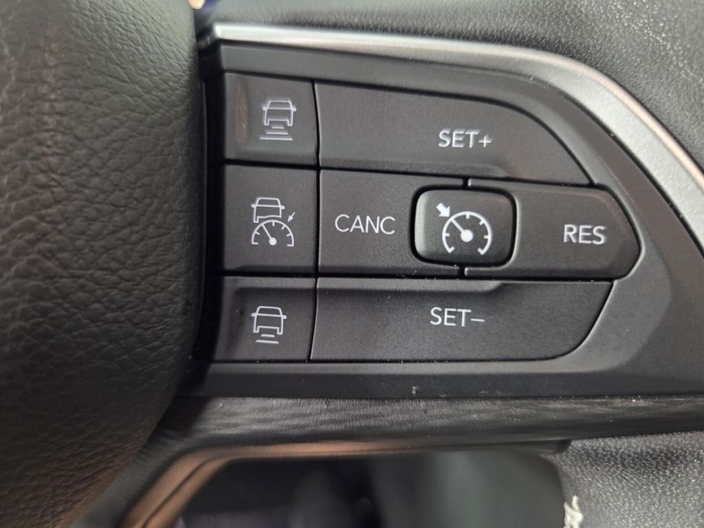 2025 Jeep Grand Cherokee Laredo - Photo 18