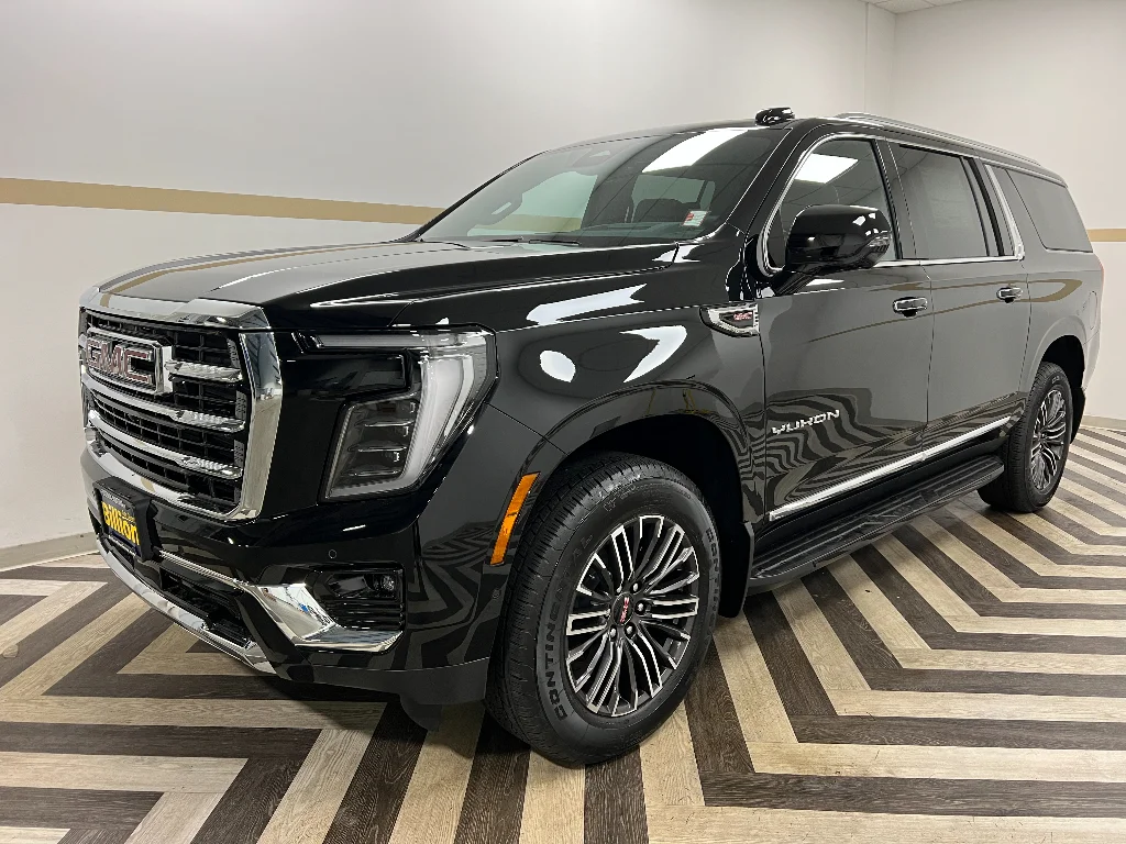 2026 GMC Yukon 4WD Elevation's photo