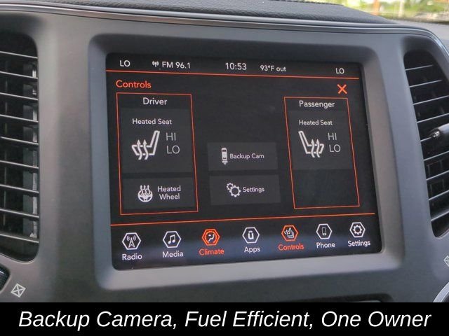 Used 2022 Gray Jeep Latitude Lux image 22
