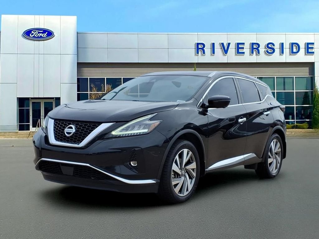 Used 2020 Black Nissan SL image 3