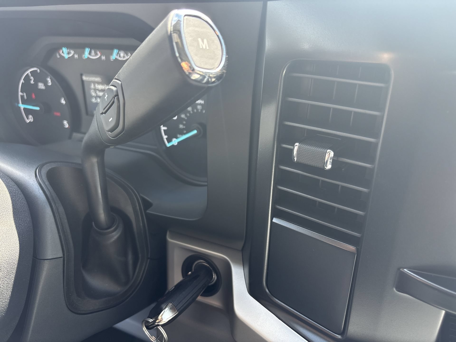 New 2027 Carbonized Gray Metallic Ford F-350® XL image 19