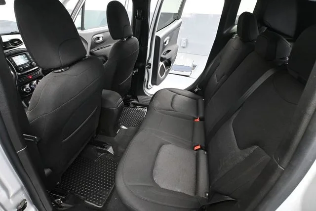2017 Jeep Renegade Latitude - Photo 33
