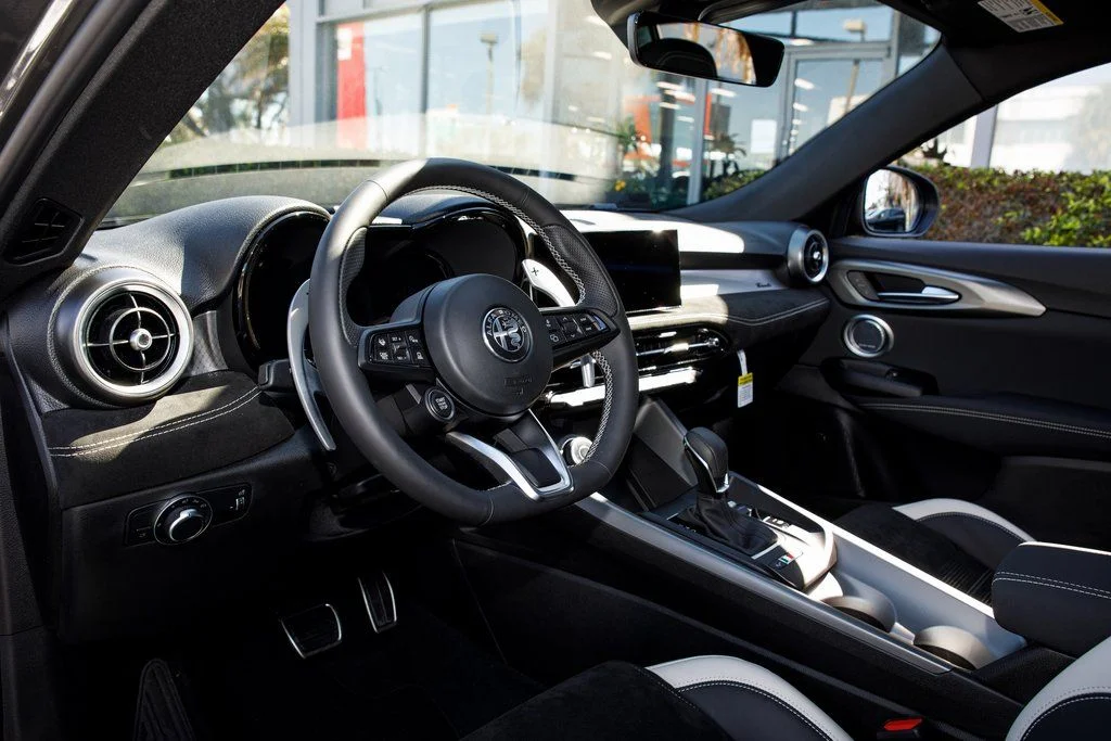 New 2026 Silver Alfa Romeo Sport Speciale image 24