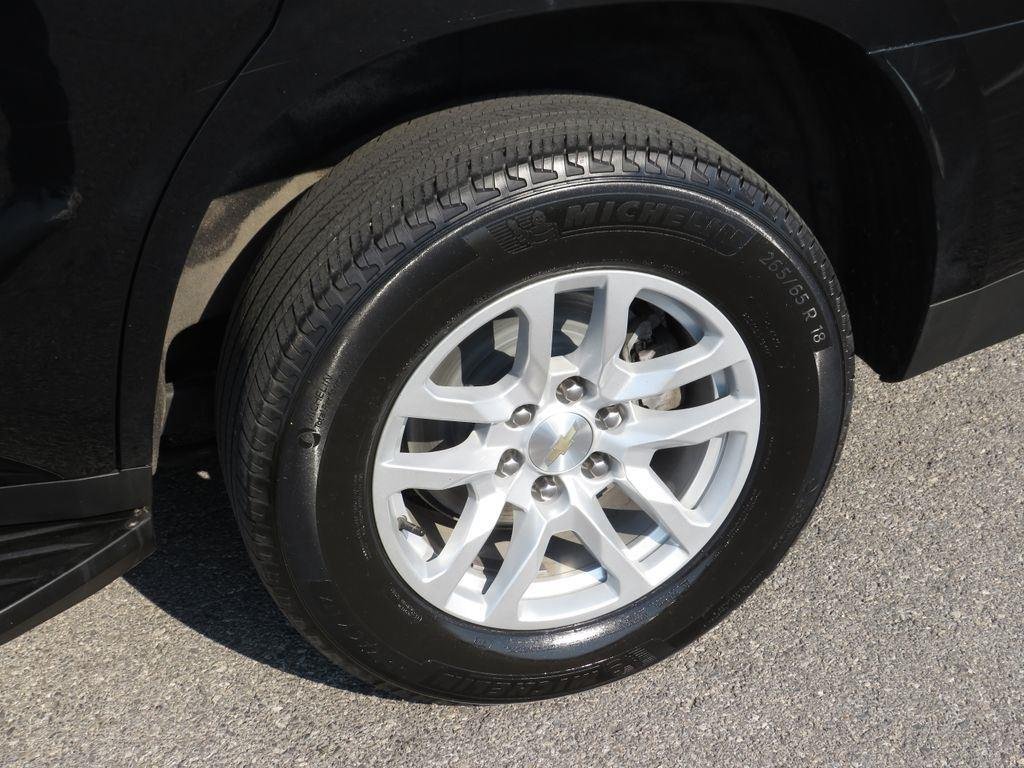 Used 2023 Black Chevrolet LS image 14