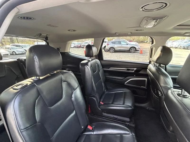 2021 Kia Telluride S - Photo 25