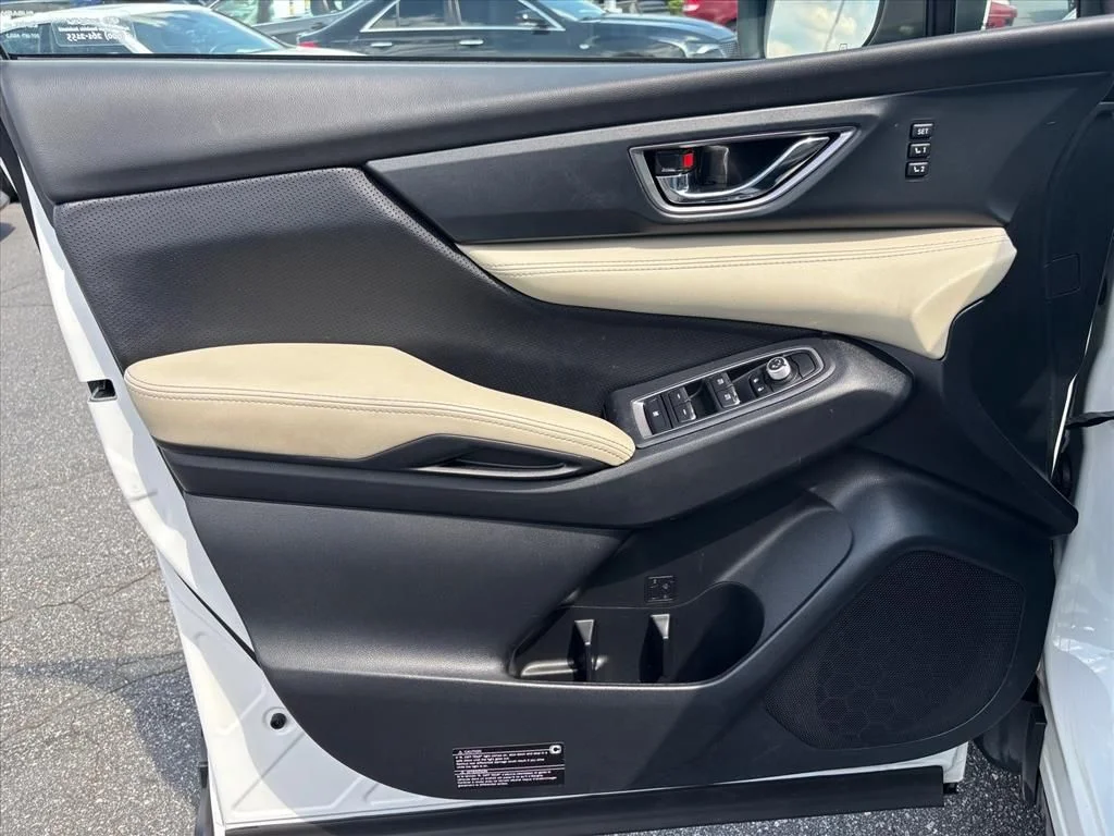 Used 2023 White Subaru Limited image 9