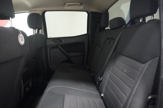 Used 2019 Magnetic Metallic Ford LARIAT image 19