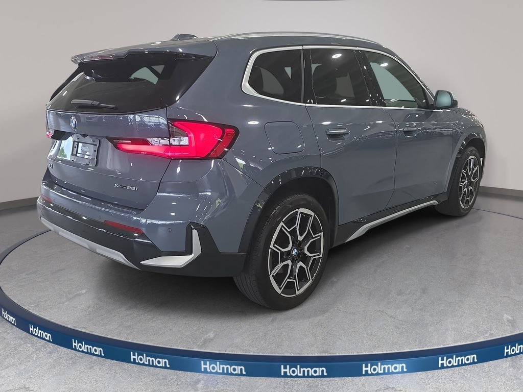 Certified Used 2023 Storm Bay Metallic BMW xDrive28i image 5