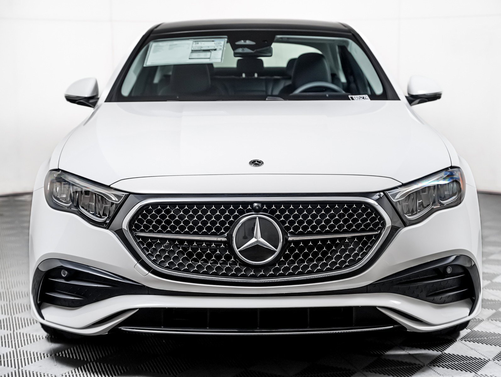 New 2026 Polar White Mercedes-Benz E 350 image 6