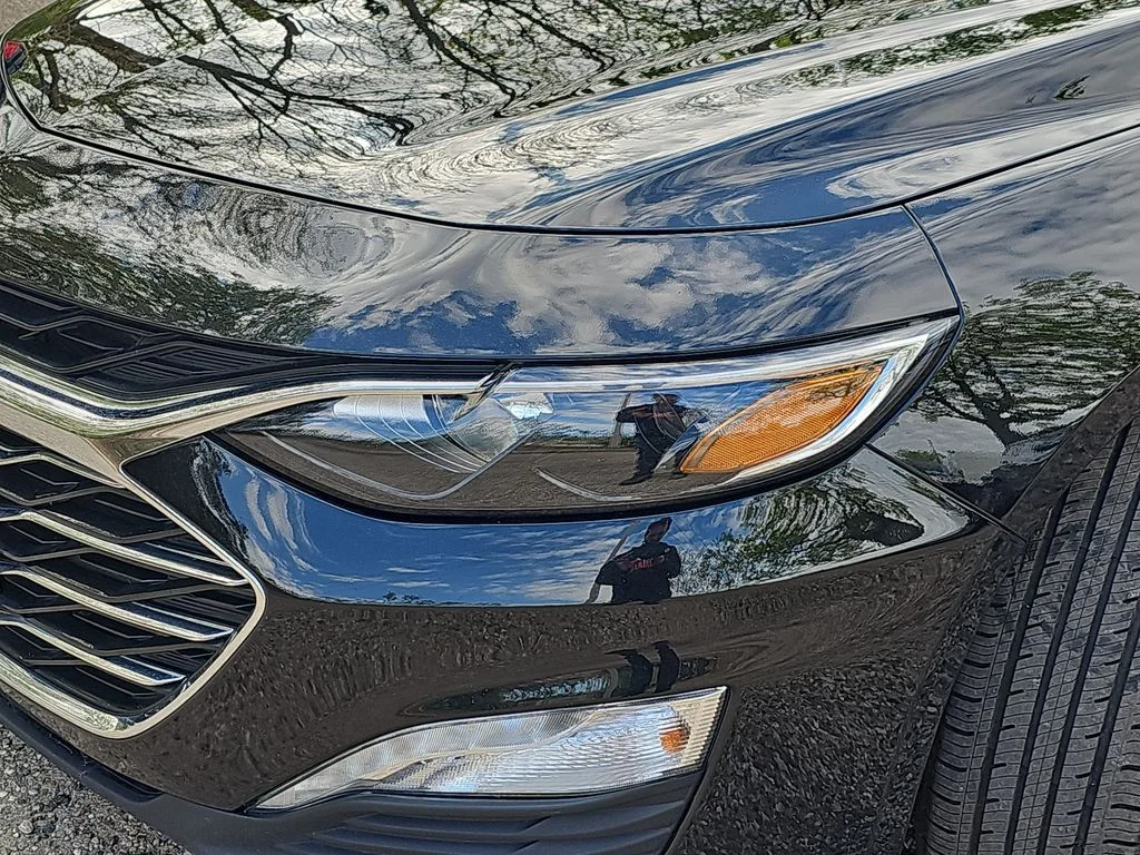 Used 2023 Black Chevrolet LT image 28