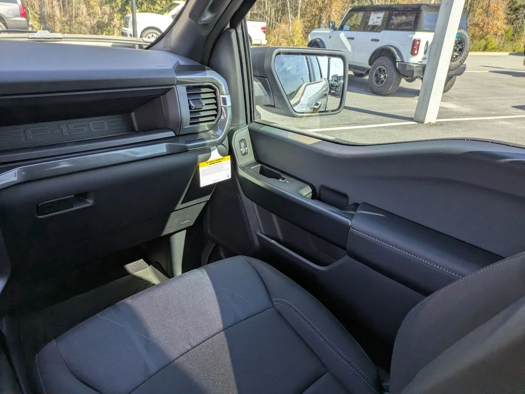 New 2026 Oxford White Ford STX image 18