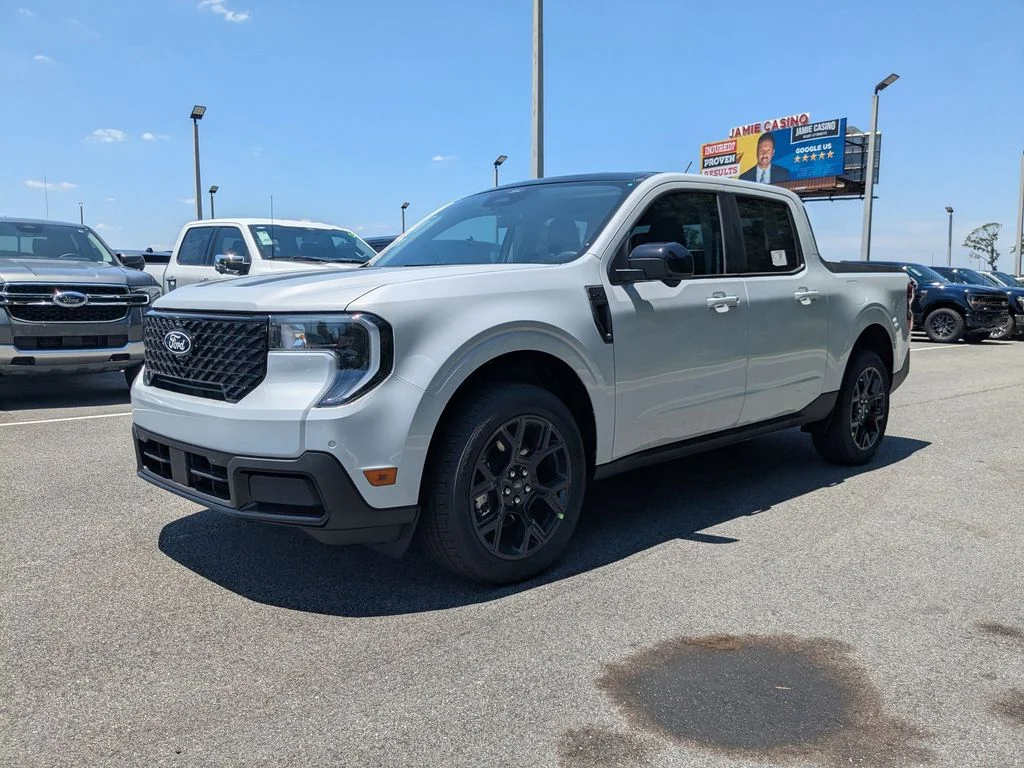 New 2026 Space White Metallic Ford Lariat image 8