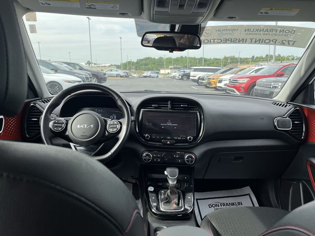 2024 Kia Soul GT-Line - Photo 10