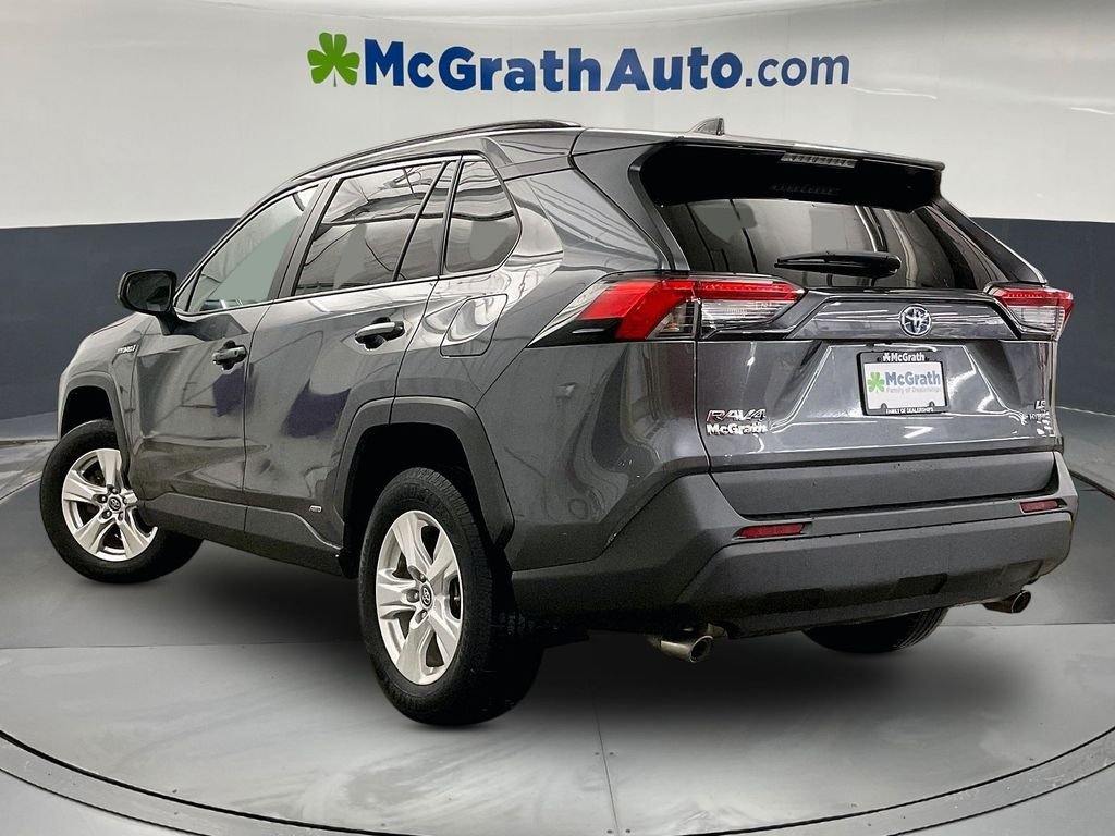 Used 2020 Gray Toyota LE image 3