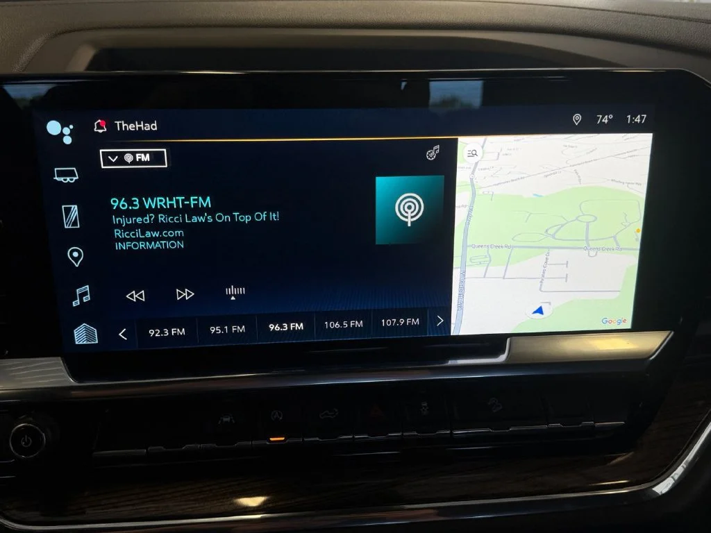 Used 2023 SUMMIT WHITE Chevrolet LT Trail Boss image 21