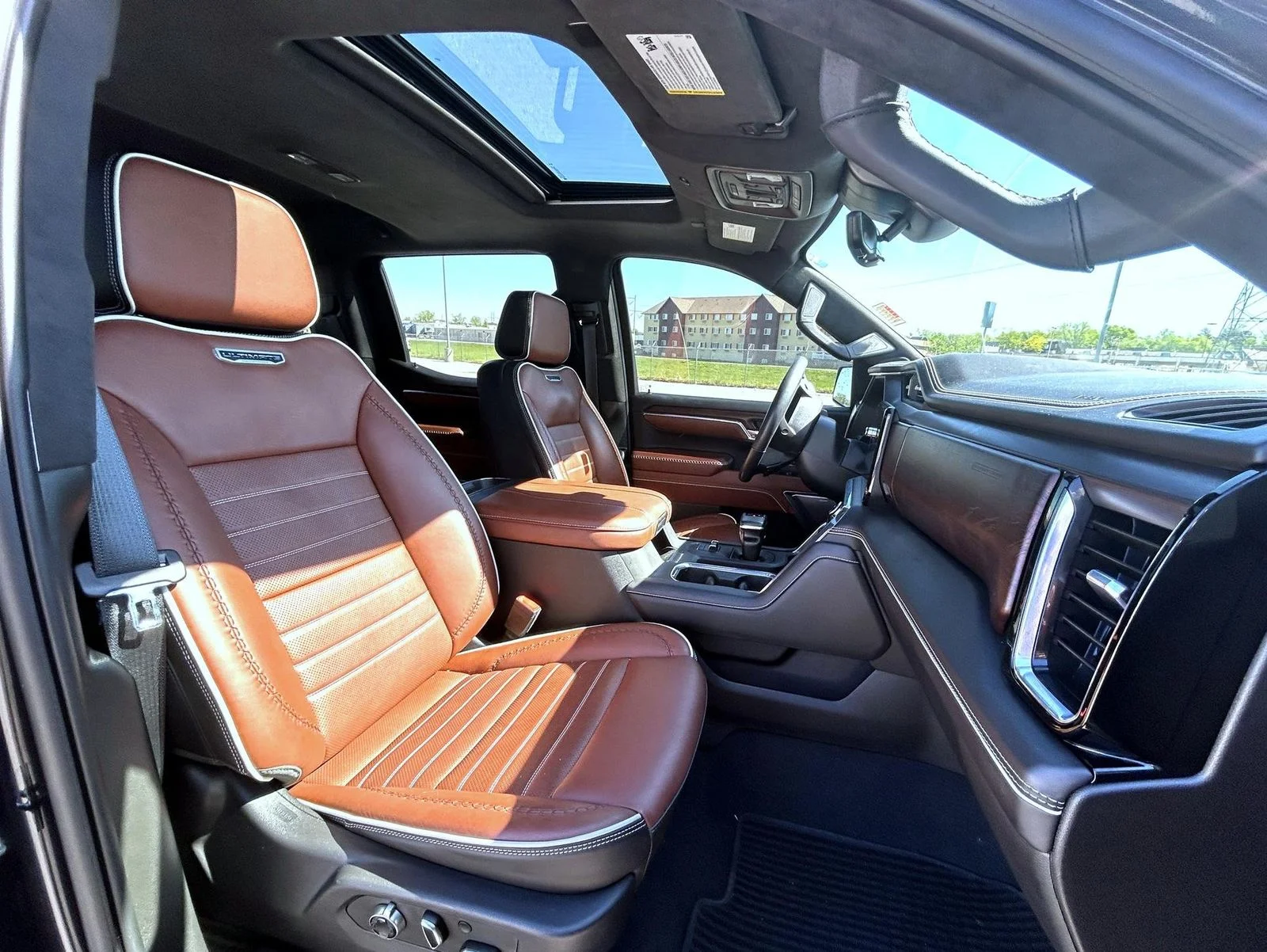 Used 2024 Silver GMC Denali Ultimate image 15