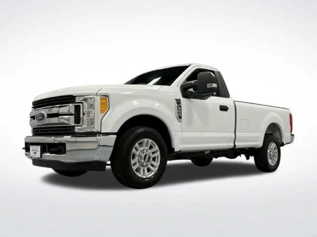 Used 2017 White Ford XL image 4