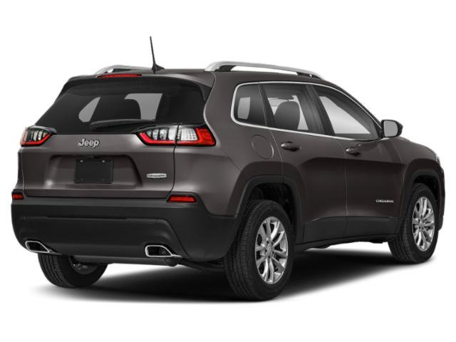 Used 2022 Granite Crystal Metallic Clearcoat Jeep Latitude Lux image 2