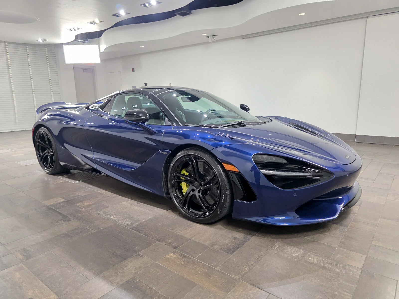 New 2027 Namaka Blue McLaren Spider image 19
