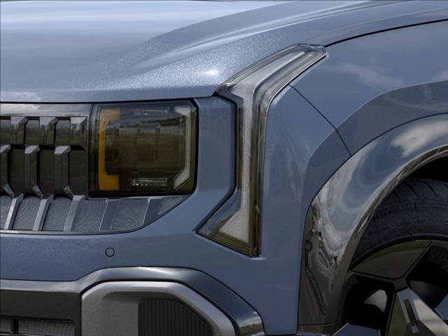 New 2027 Pale Gray Kia X-Line S image 10