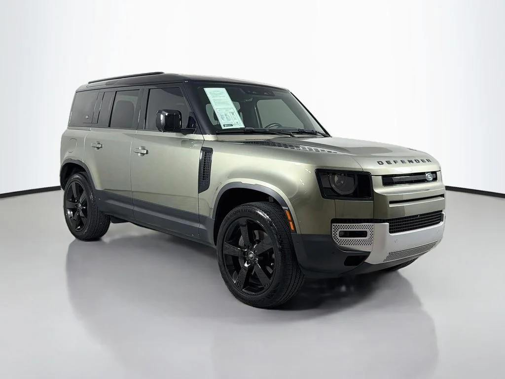 Certified Used 2023 Green Land Rover SE image 3