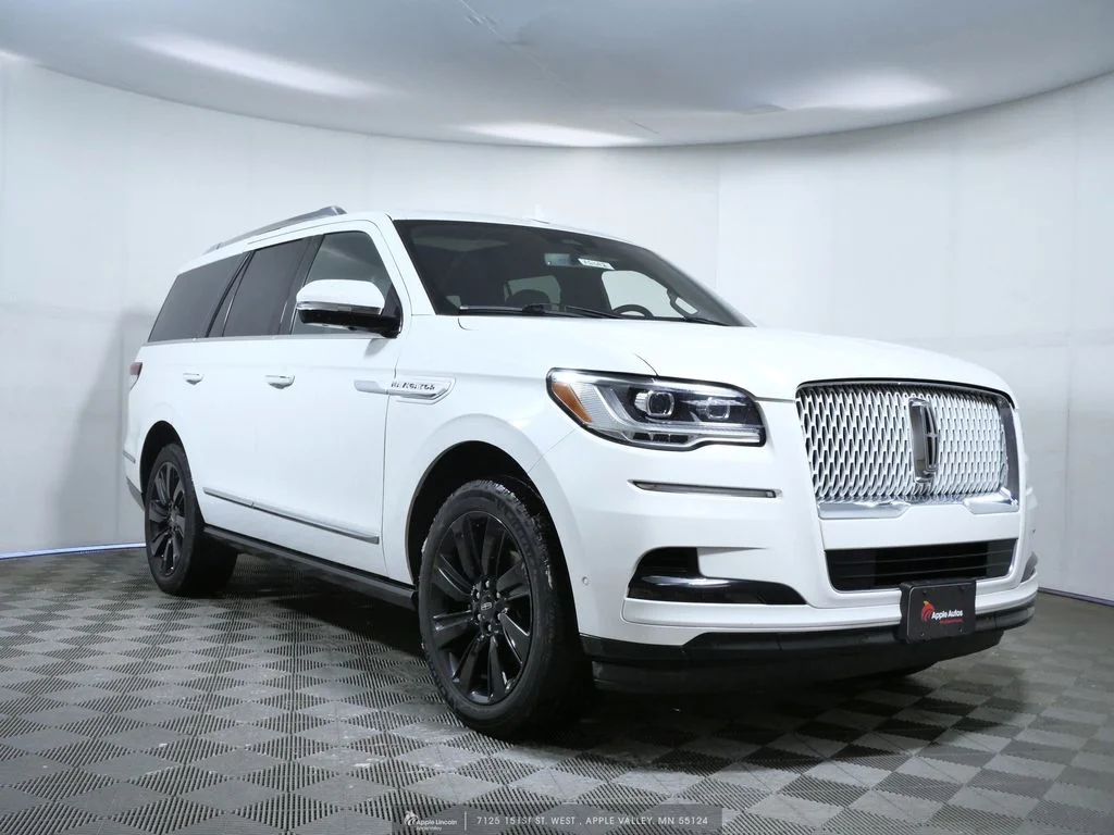 2023 Lincoln Navigator