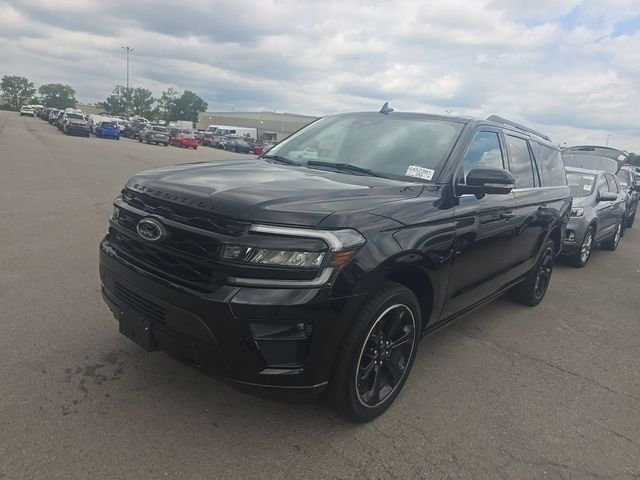 Used 2024 Black Ford Limited image 1