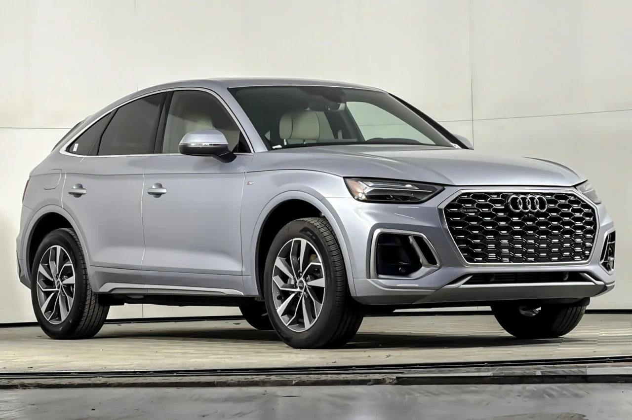 Used 2023 FLORETT SILVER MET Audi S line Premium Plus image 28