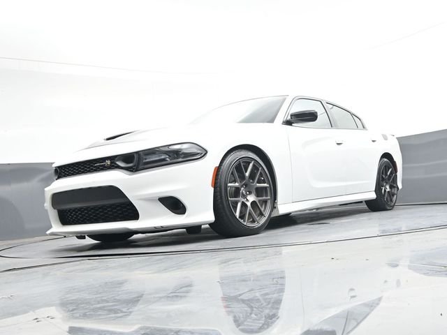 Used 2019 White Dodge R/T Scat Pack image 38