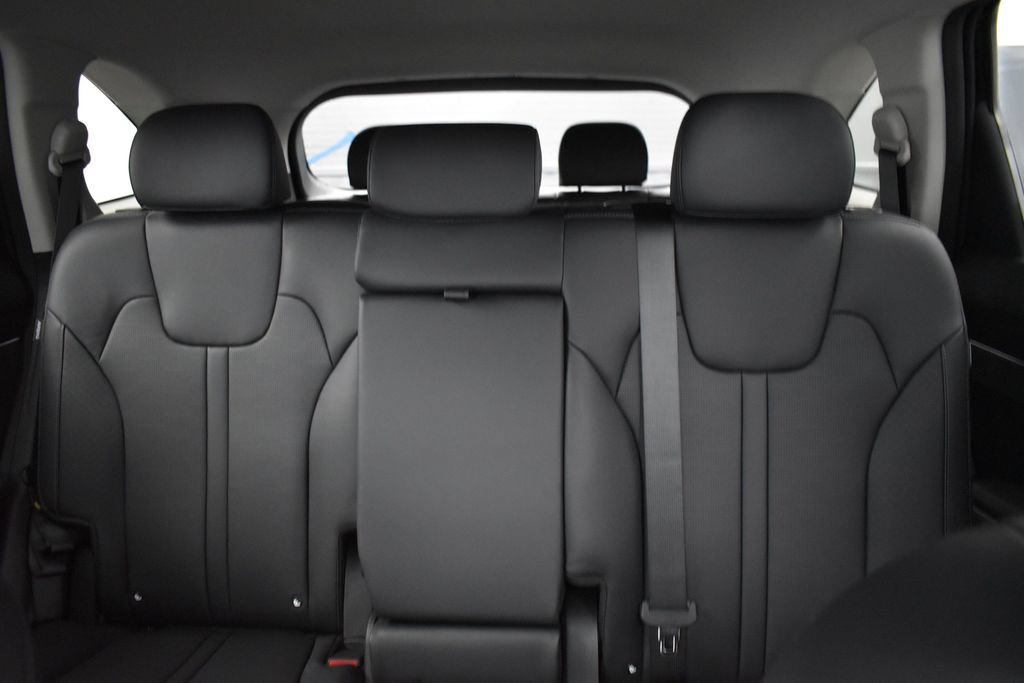 New 2026 Aurora Black Pearl Kia EX image 19